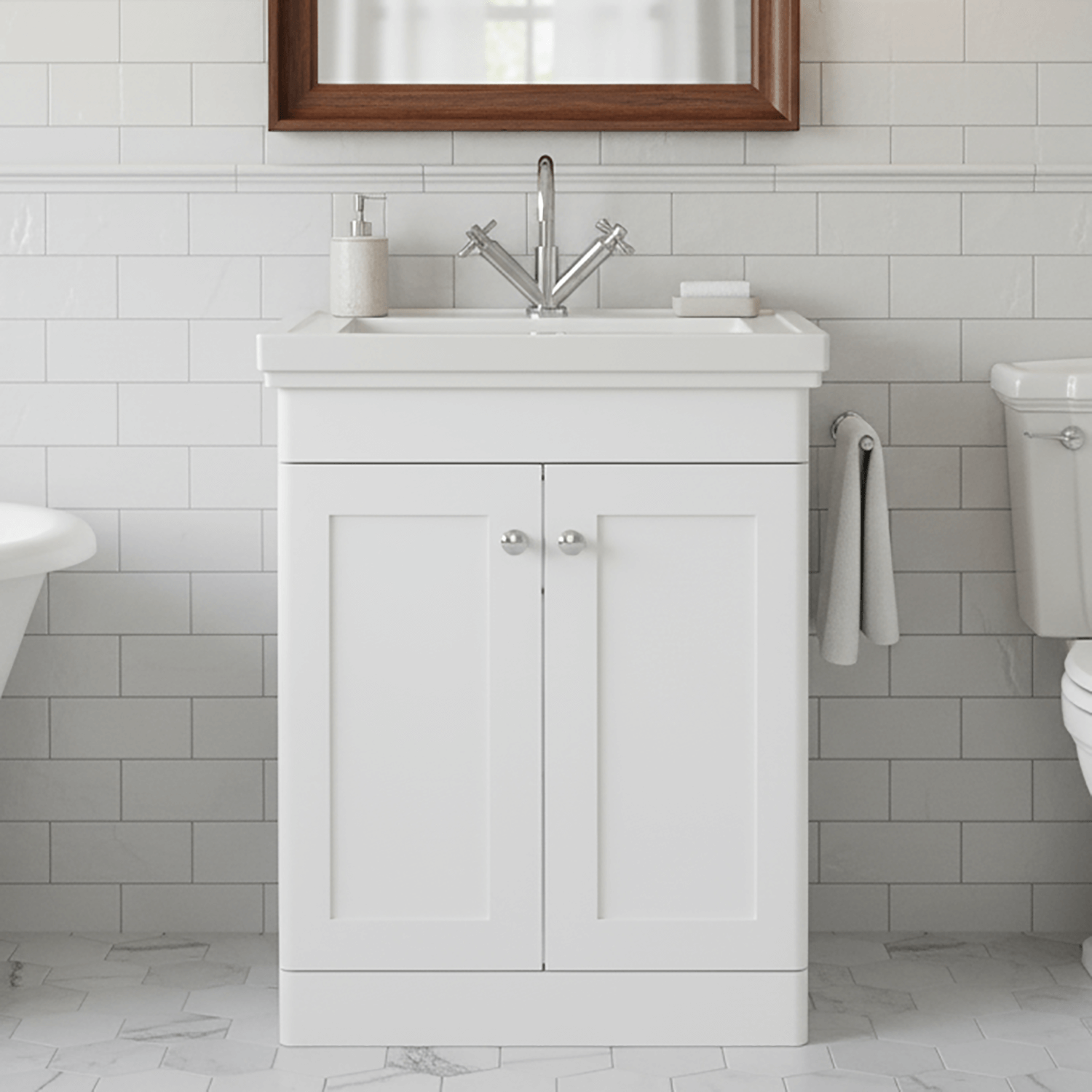 Traditional 600mm Floor Standing Bathroom Vanity Satin White